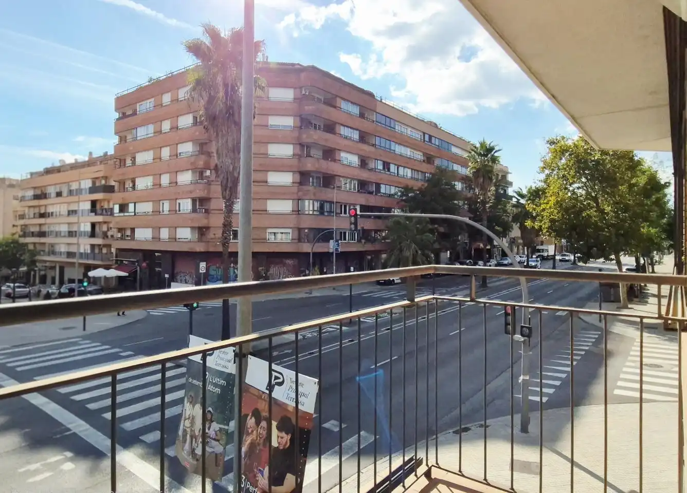 Vista exterior de Pis en venda en Terrassa amb Aire condicionat, Calefacció i Terrassa