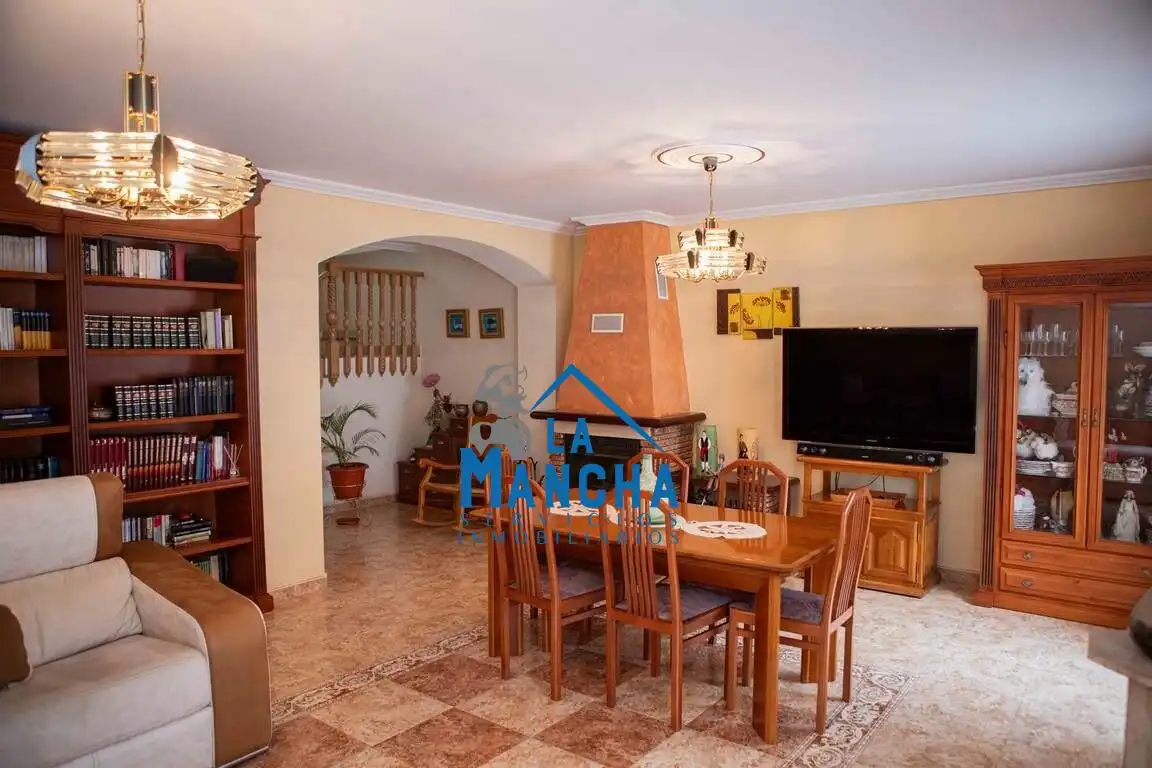 Casa con terrazza in vendita a San Pablo, imagen 5