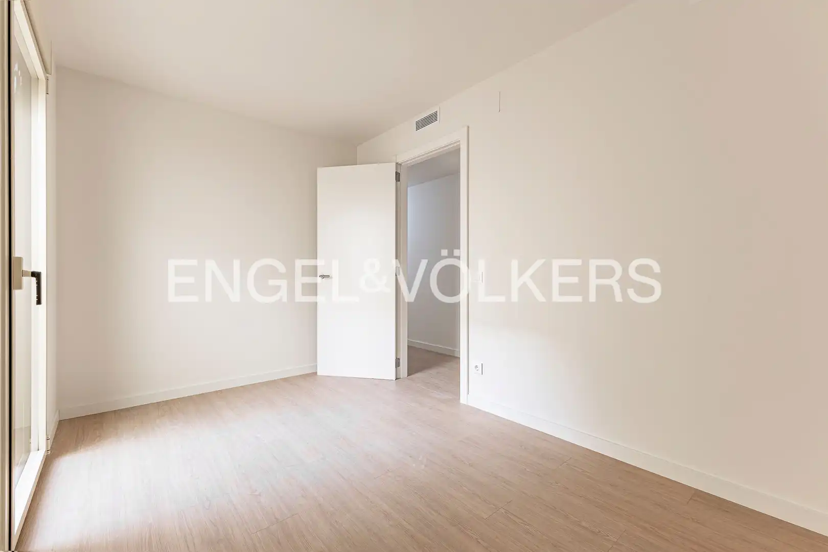 Habitación de Piso en venta en Barcelona con Aire acondicionado, Calefacción y Parquet