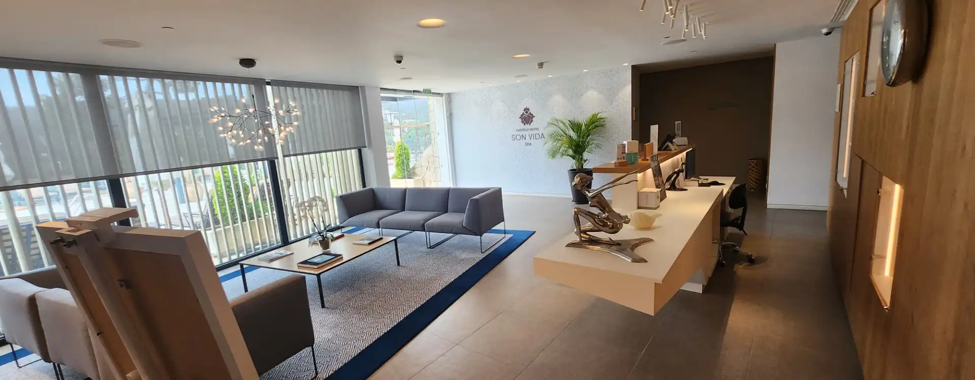 Commercial properties for rent in Carrer Almadra, Son Vida