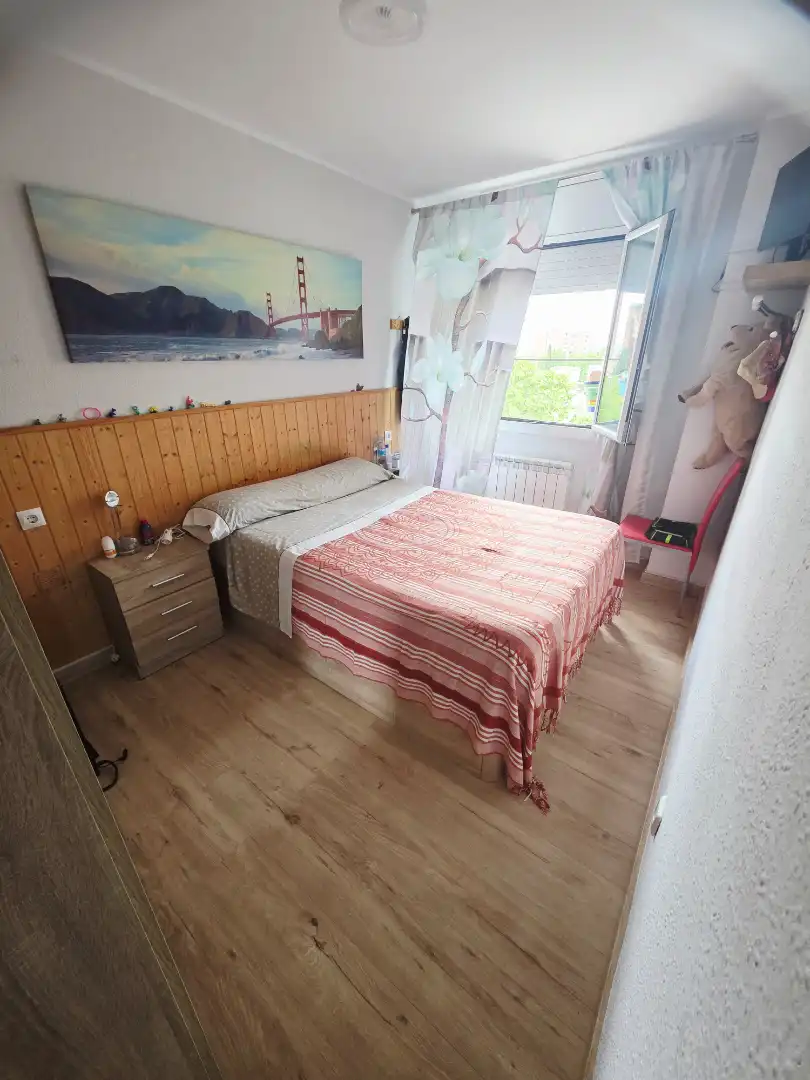 Bedroom of Flat for sale in Terrassa  with Air Conditioner, Heating and Furnished