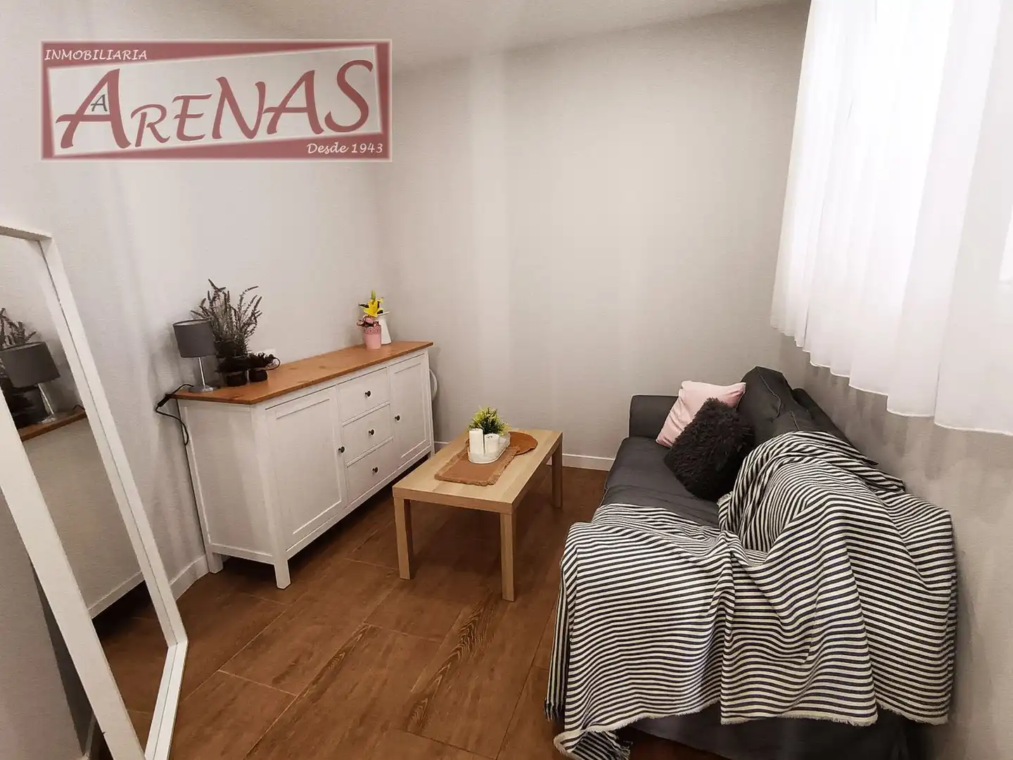Sala de estar de Apartamento en venta en Colindres con Amueblado, Lavadora y Microondas