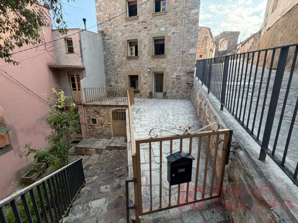 Vista exterior de Casa o xalet en venda en Anglès amb Terrassa