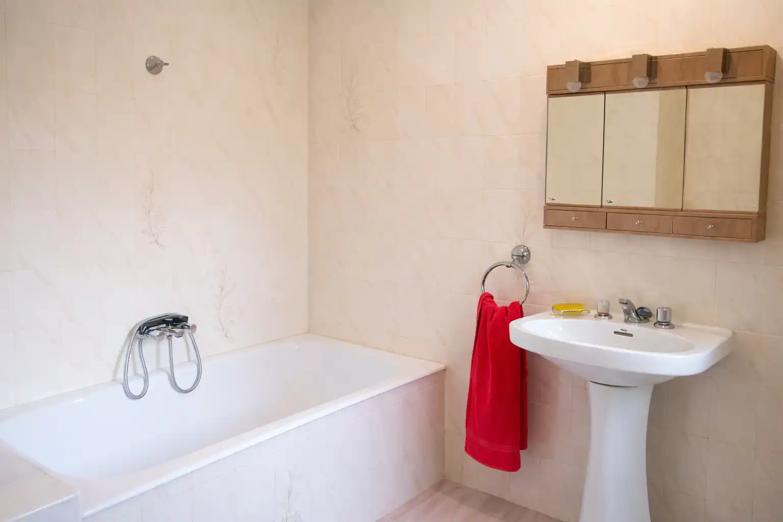 Bathroom of Houses for sale in Navalmoral  with Balcony