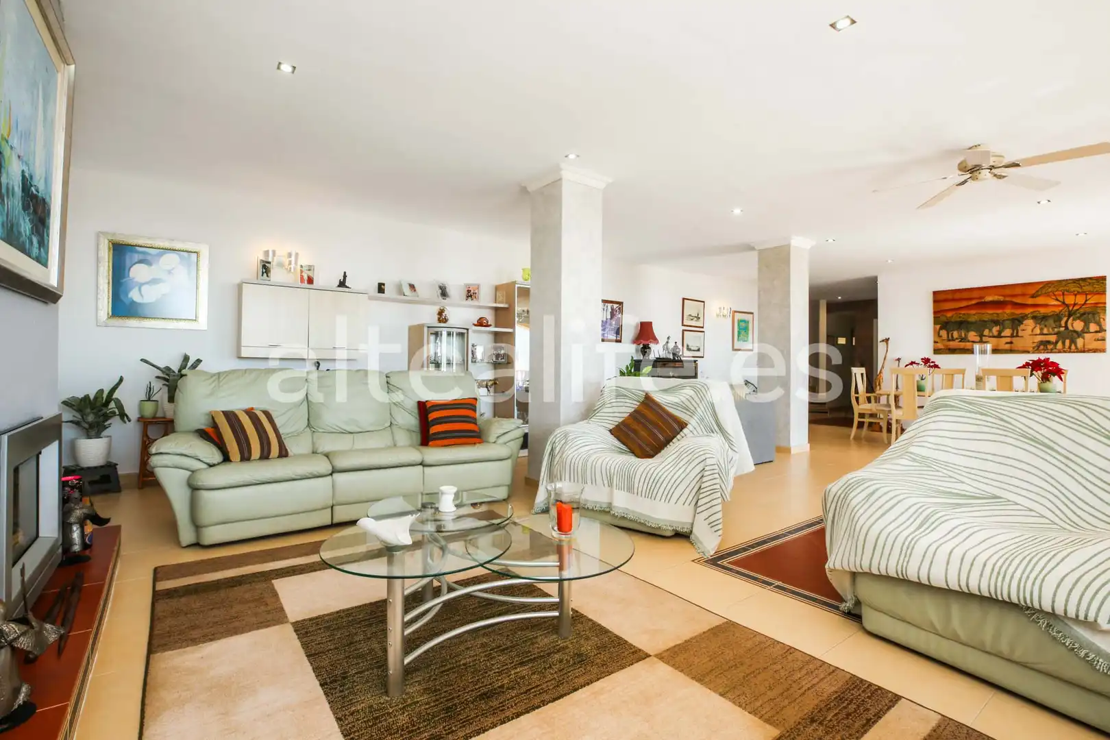 Sala de estar de Casa o chalet en venta en Altea con Aire acondicionado, Calefacción y Jardín privado