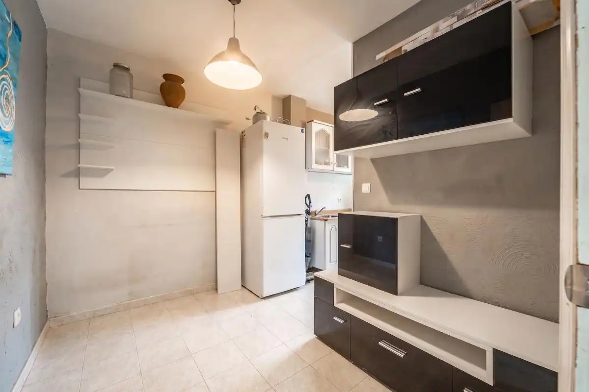 Küche von Maisonette zum Verkauf in Málaga mit Klimaanlage, Heizung und Privatgarten