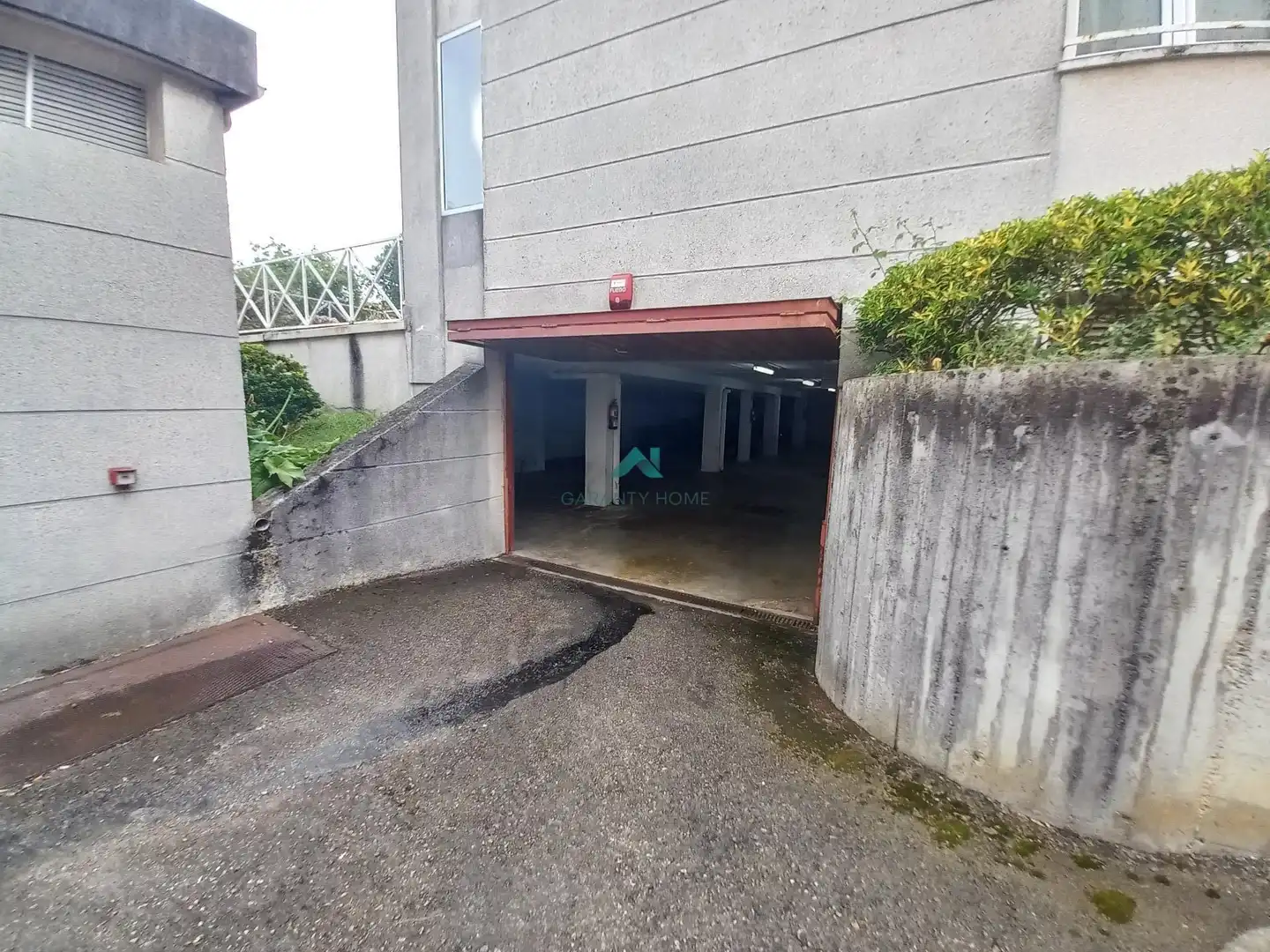 Aparcament de Àtic en venda en Bárcena de Cicero amb Traster, Moblat i Piscina comunitària