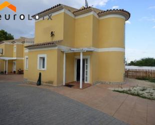 Exterior view of House or chalet to rent in La Nucia  with Terrace and Swimming Pool