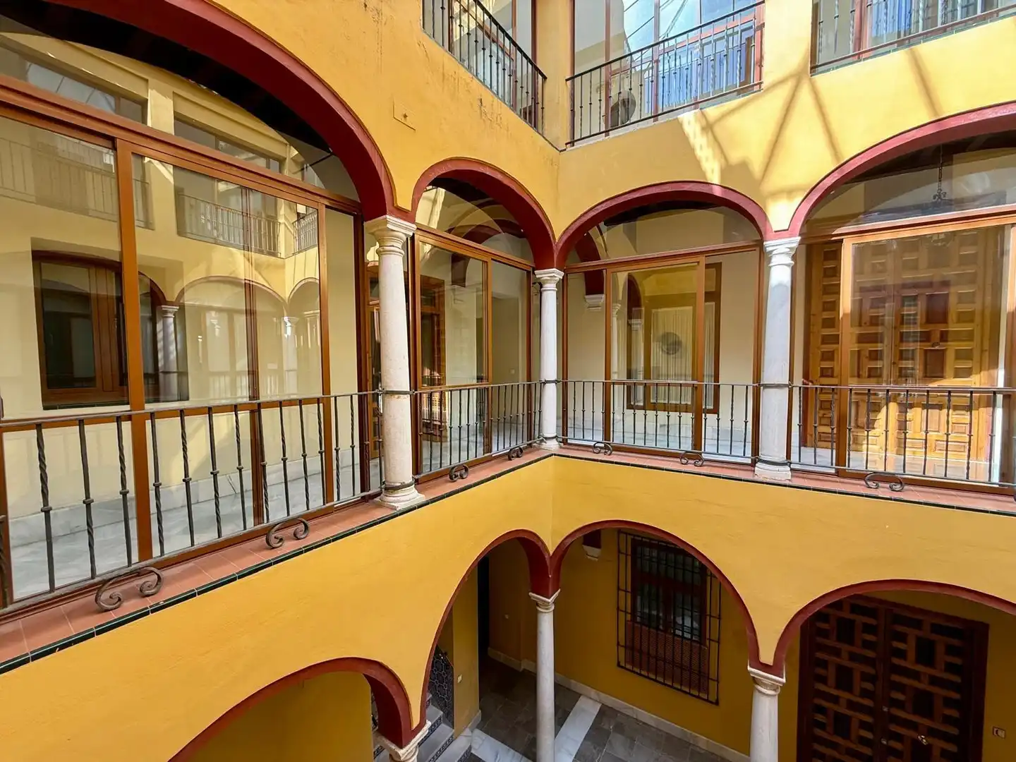 Exterior view of Flat for rent in Sevilla  with Air Conditioner, Heating and Furnished