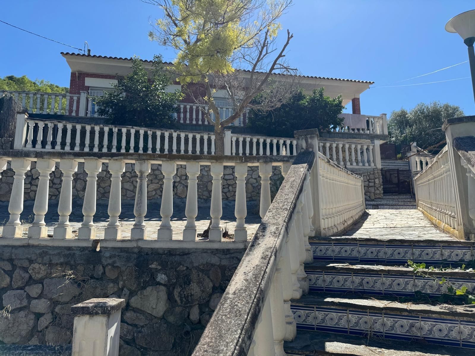 Vista exterior de Casa o xalet en venda en Olivella amb Aire condicionat, Jardí privat i Terrassa