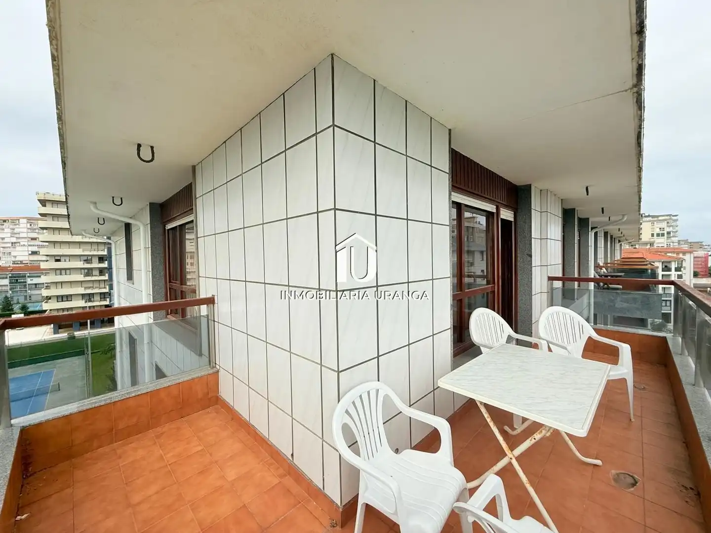 Terrasse von Wohnung zum Verkauf in Laredo mit Heizung, Terrasse und Abstellraum