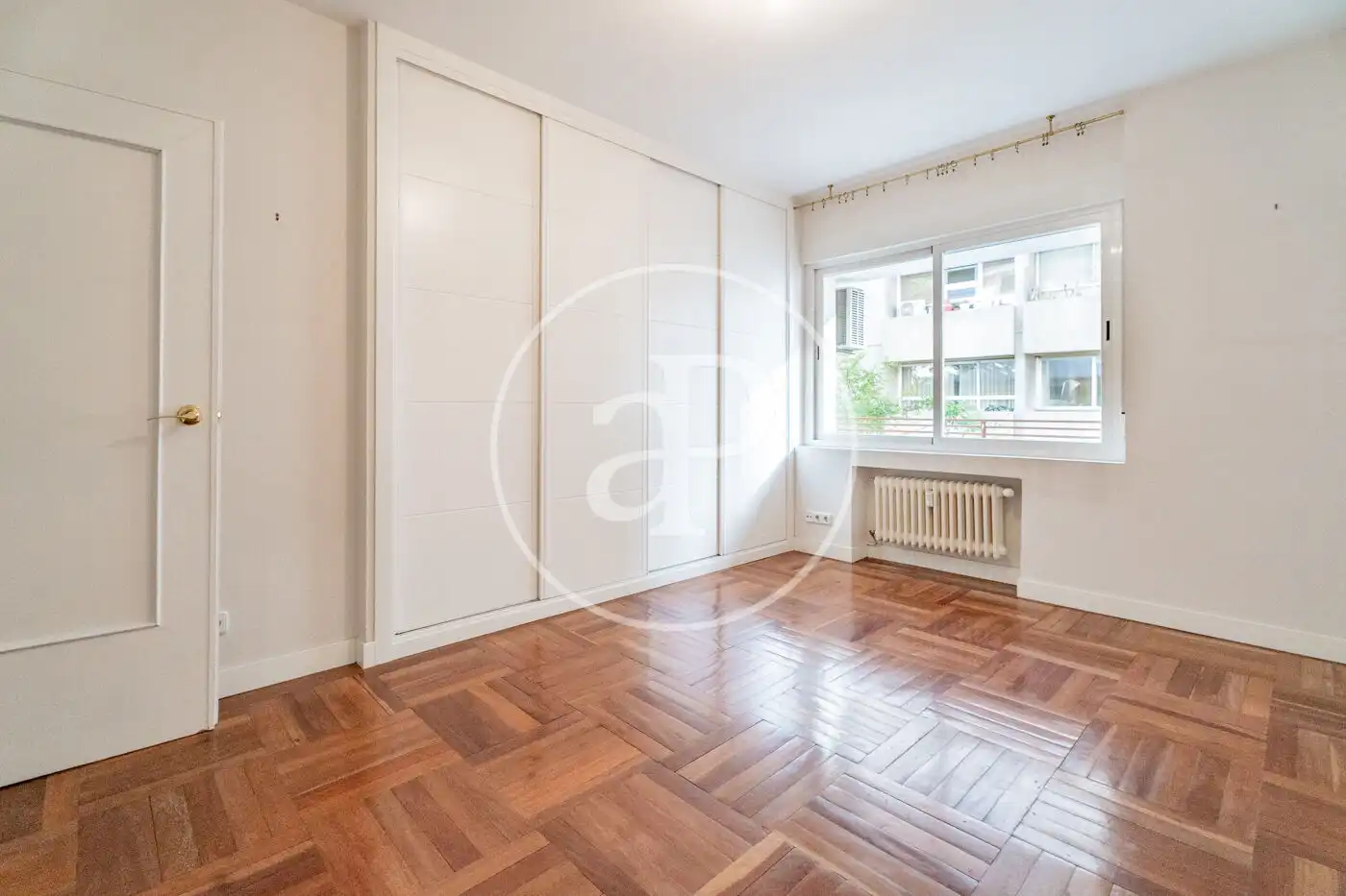 Habitación de Piso en venta en Madrid con Aire acondicionado, Calefacción y Terraza