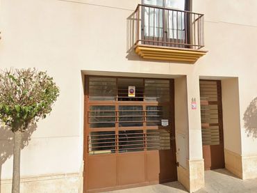 Individual amb ascensor en venda a Calle Eruelas