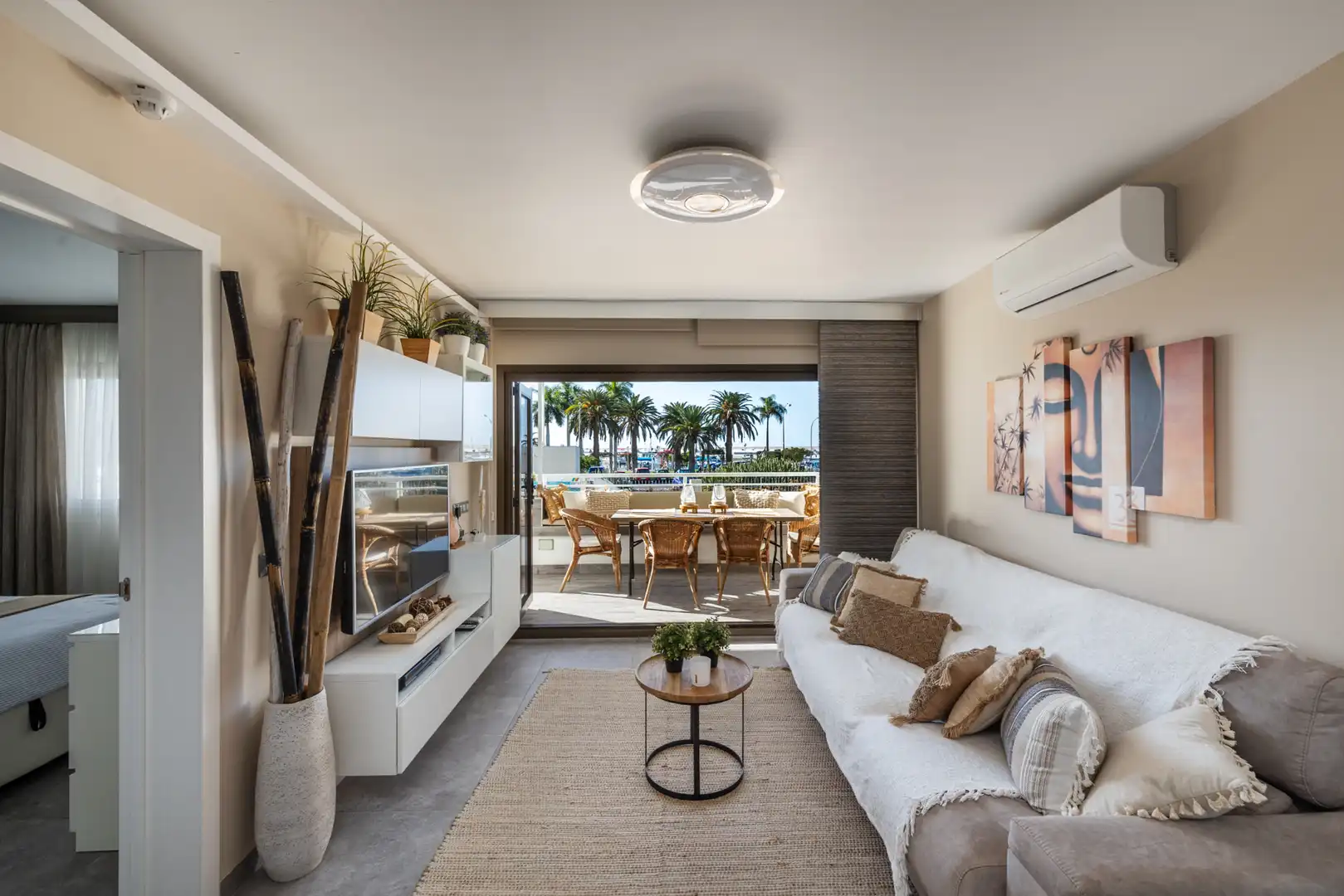 Wohnzimmer von Wohnung zum Verkauf in Mogán mit Klimaanlage, Terrasse und Möbliert