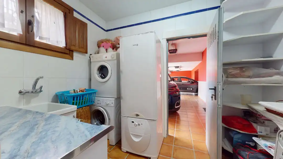 Kitchen of Houses for sale in Campo Real  with Air Conditioner, Heating and Private garden
