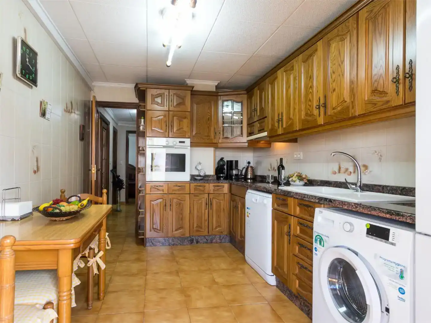 Cuina de Apartament en venda en Santa Pola amb Aire condicionat, Jardí privat i Piscina