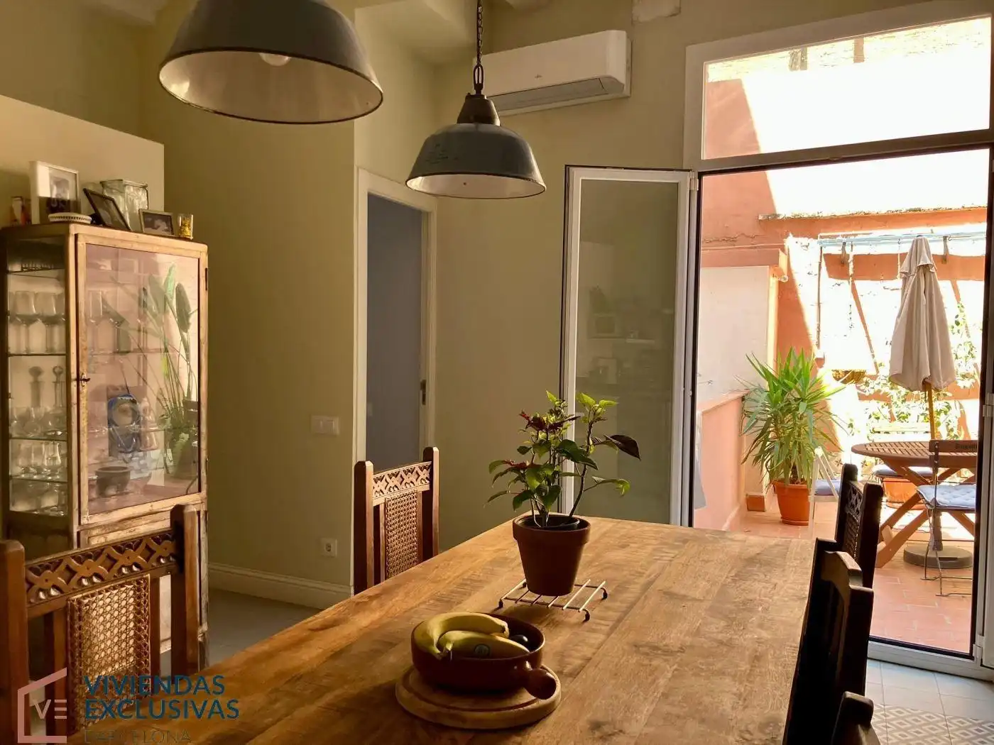 Esszimmer von Wohnung zum Verkauf in Barcelona mit Klimaanlage, Heizung und Privatgarten