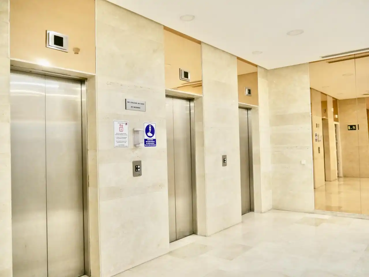 Oficina en venta en Concejal Francisco Ballesteros, La Calzada - La Florida