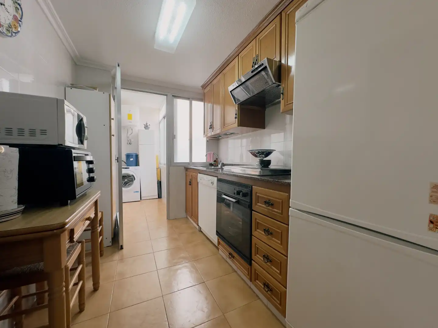 Cuina de Pis en venda en Santa Pola amb Moblat, Forn i Rentadora