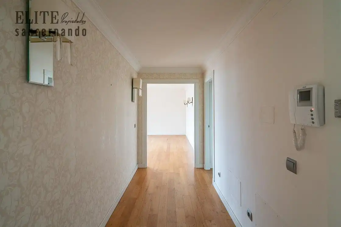 Piso en venta en Santander con Calefacción, Jardín privado y Parquet