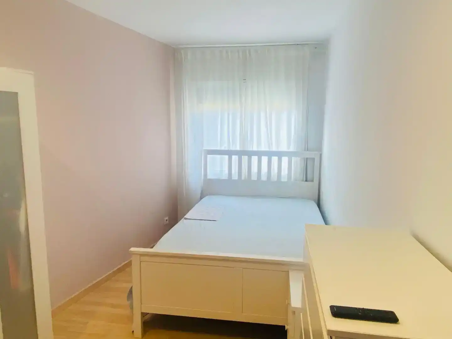 Dormitori de Estudi de lloguer en L'Hospitalet de Llobregat amb Moblat