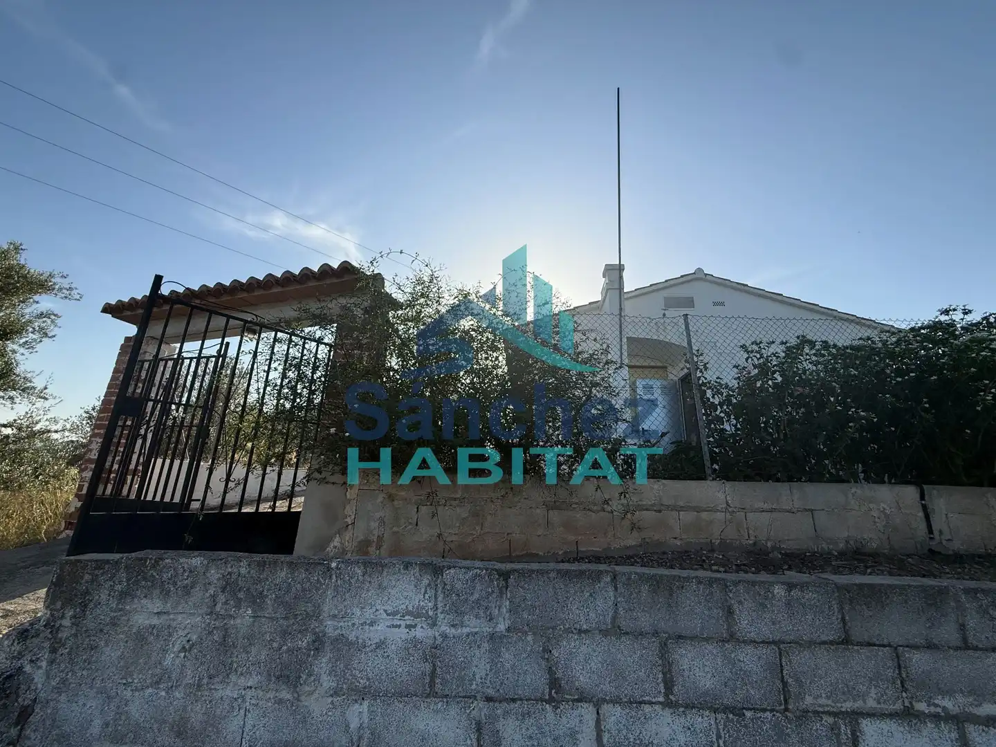Exterior view of Houses for sale in Chelva  with Private garden, Terrace and Storage room
