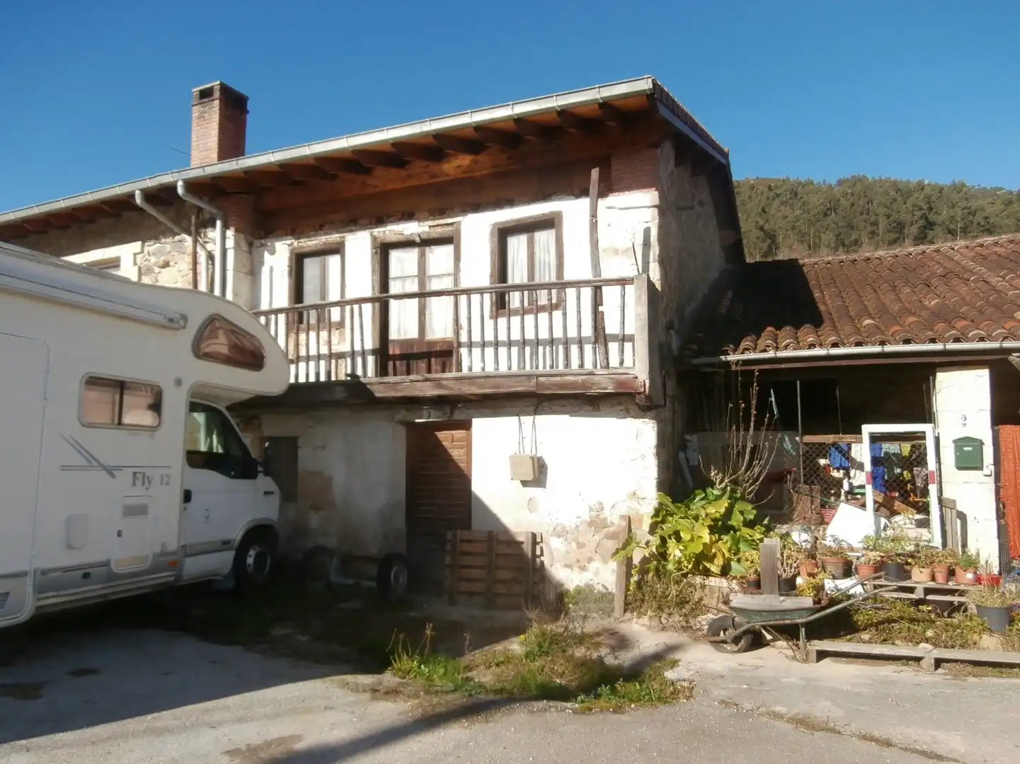 Casa amb terrassa en venda a Los Corrales de Buelna - Barrio BARROS-SANTIAN 3, imagen 3