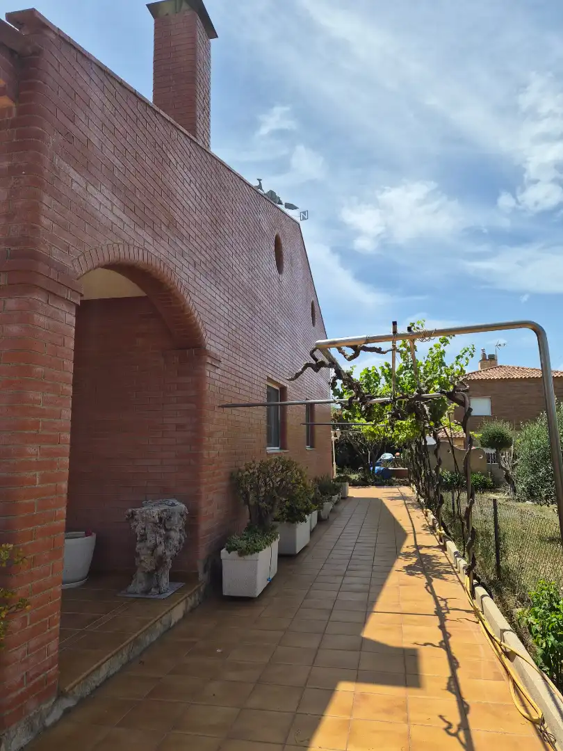 Exterior view of Houses for sale in Creixell  with Heating, Private garden and Terrace