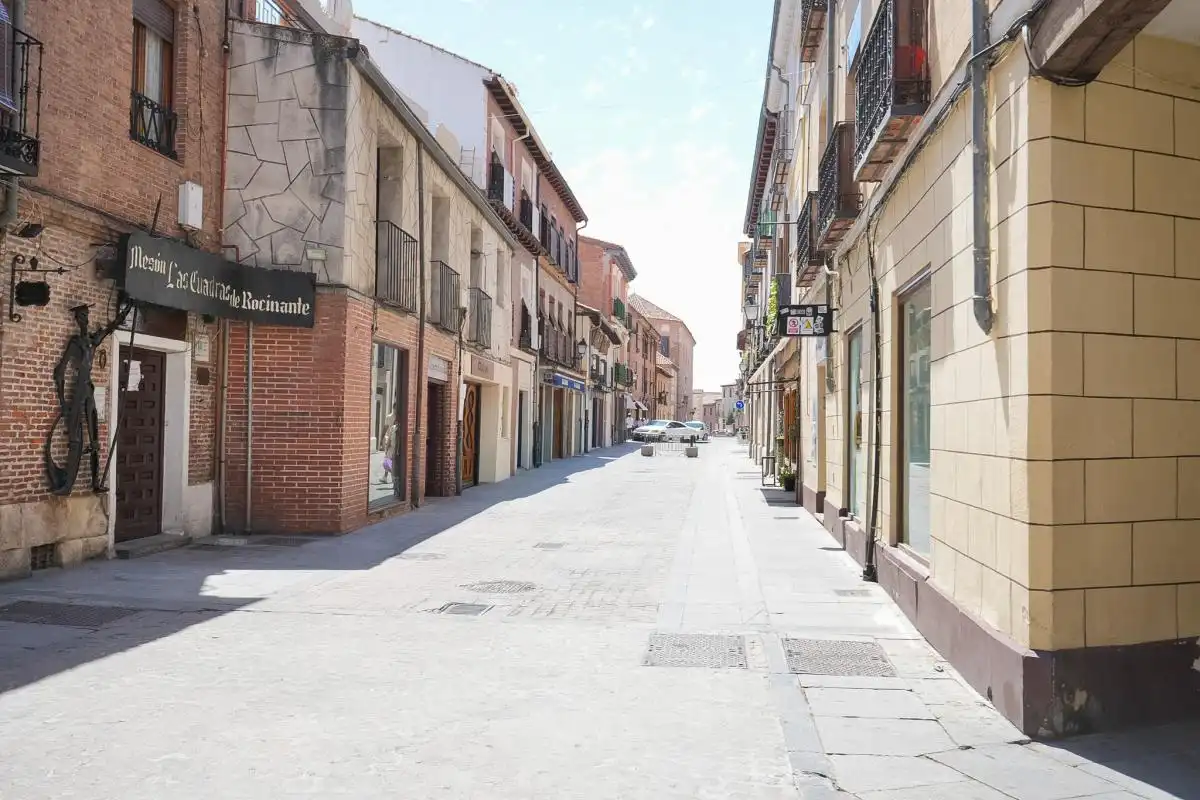 Vista exterior de Dúplex en venta en Alcalá de Henares con Aire acondicionado, Calefacción y Terraza
