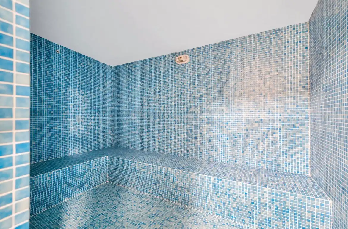 Swimming pool of Flat for sale in Mijas  with Air Conditioner, Terrace and Furnished