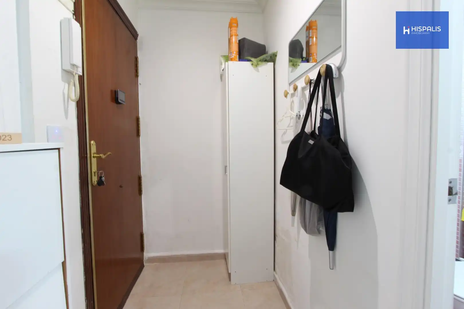 Ground floor for sale in Sevilla  with Air Conditioner and Heating