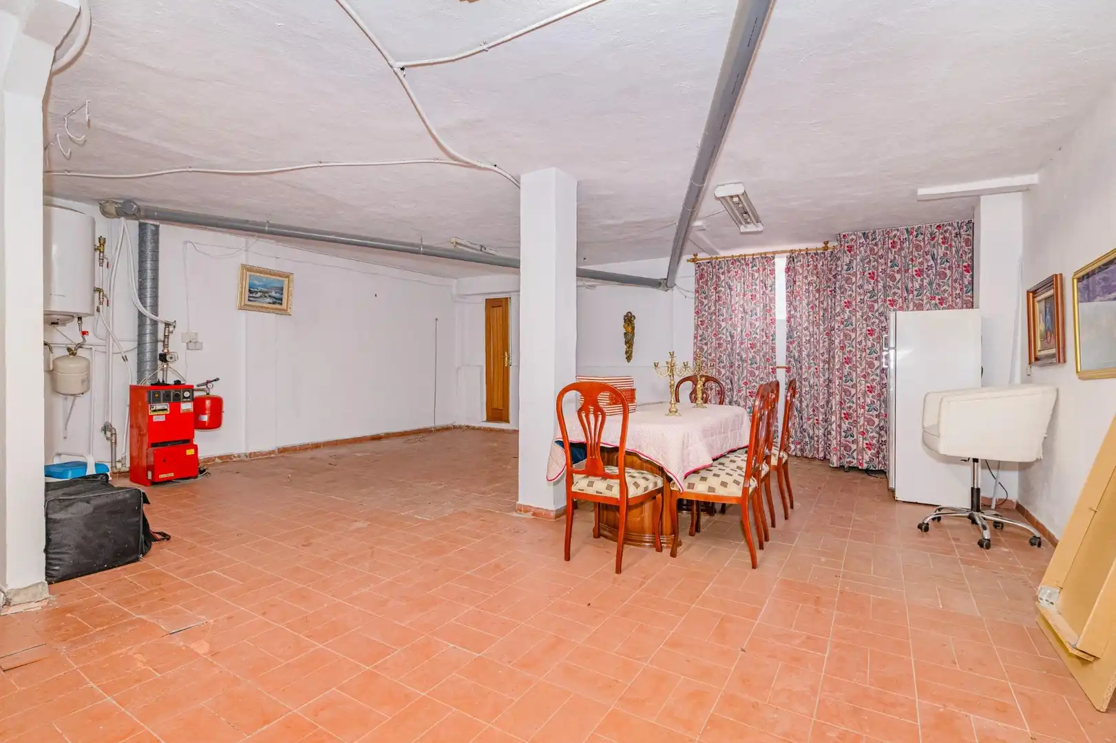 Detached homes for sale in Granada  with Air Conditioner and Heating