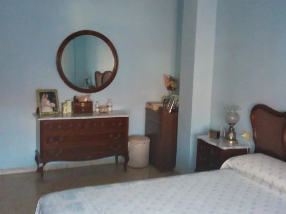 Schlafzimmer von Wohnung zum Verkauf in  Valencia Capital mit Klimaanlage und Balkon