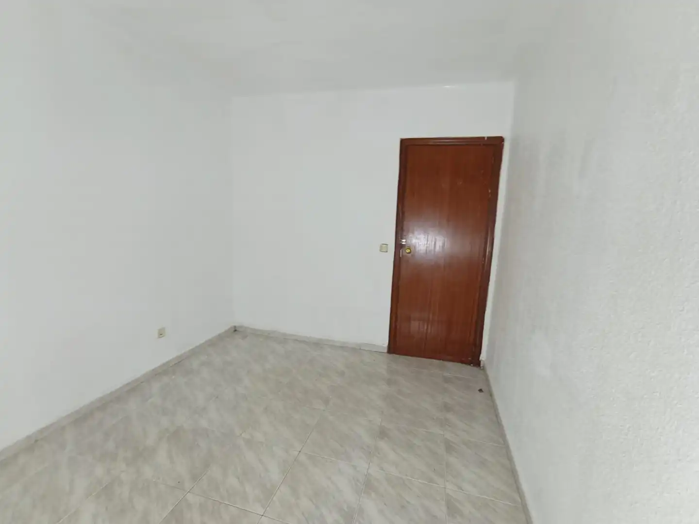Piso en venta en C/ Nuria, Zona Alta