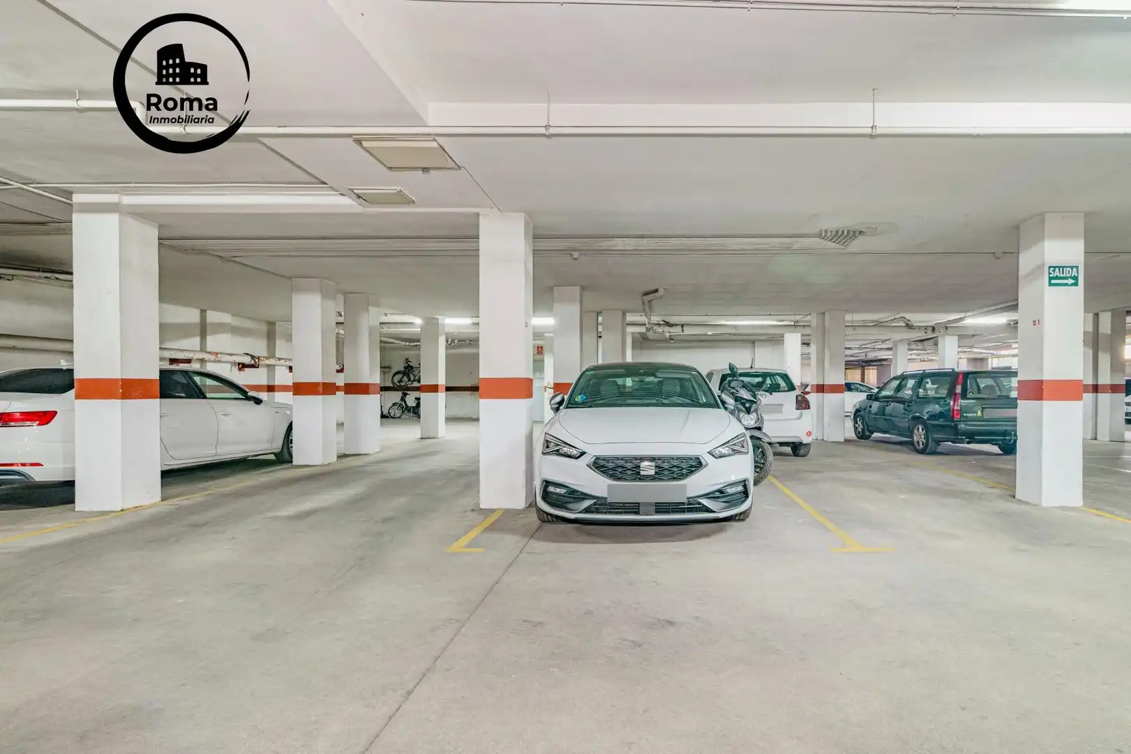 Parking of Attic for sale in Granada  with Heating, Terrace and Community pool