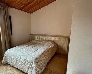 Bedroom of House or chalet to rent in Mora de Rubielos