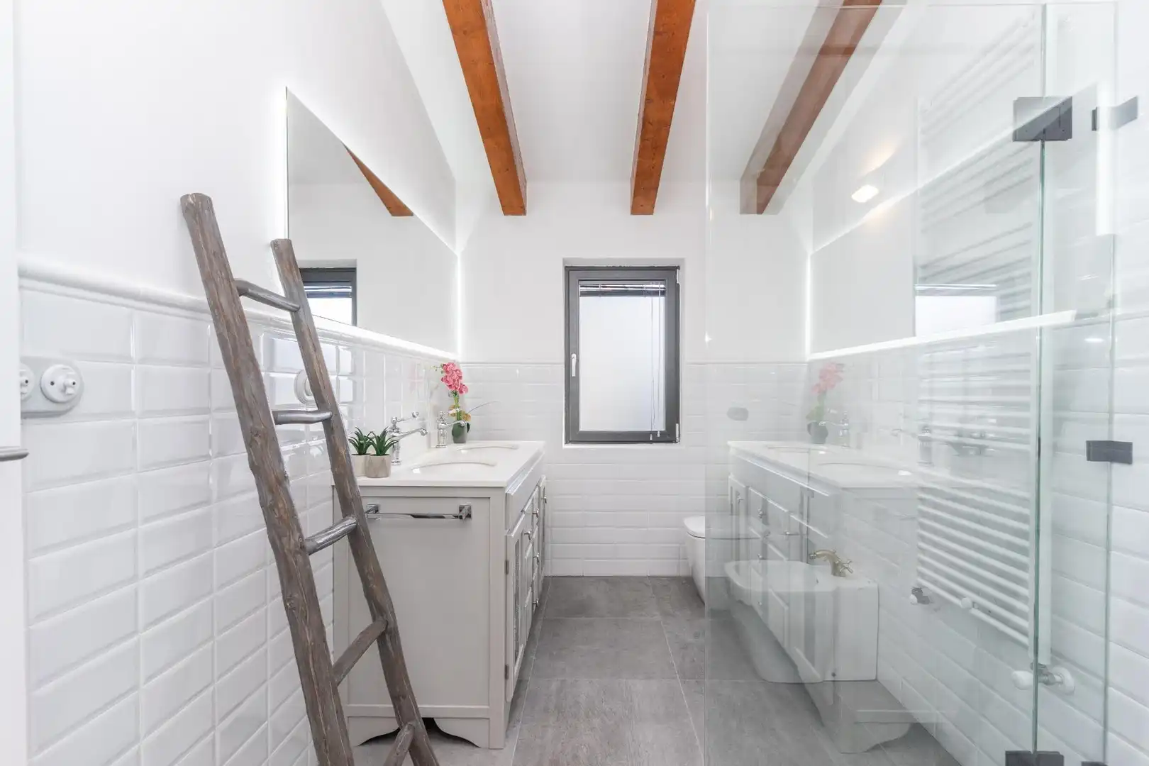 Baño de Casa o chalet en venta en Lugo con Calefacción, Jardín privado y Jacuzzi