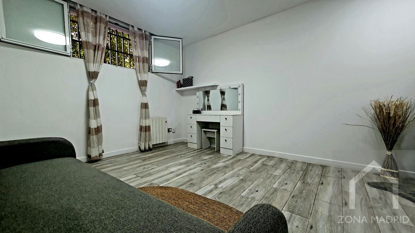 Planta baja en venta en  Madrid Capital con Calefacción