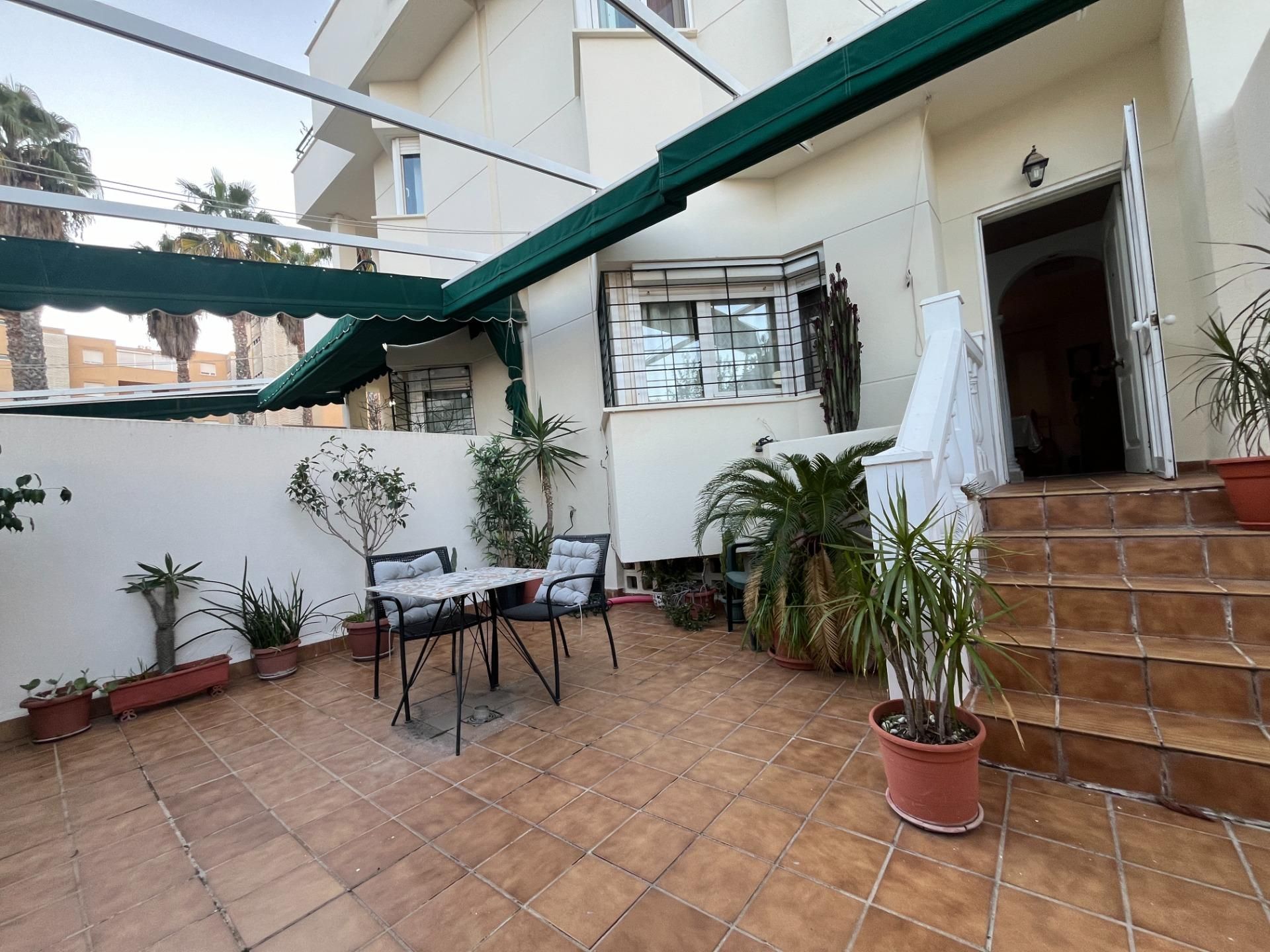 Terrassa de Casa adosada en venda en Jerez de la Frontera amb Aire condicionat, Calefacció i Terrassa