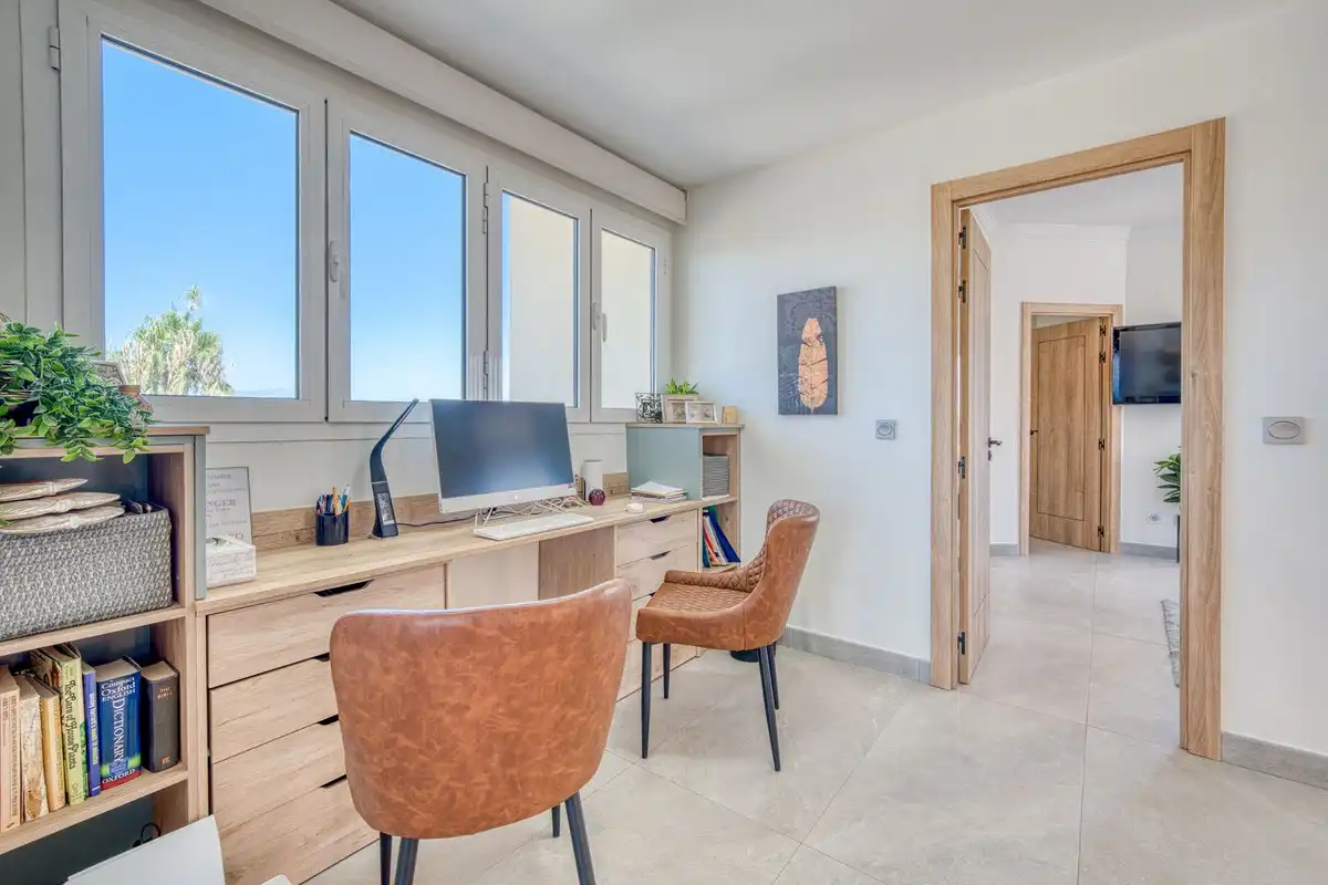 Dúplex en venda en Sotogrande amb Aire condicionat, Terrassa i Traster