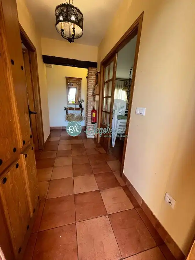 Casa o xalet de lloguer en Palazuelos de Eresma amb Calefacció, Terrassa i Moblat