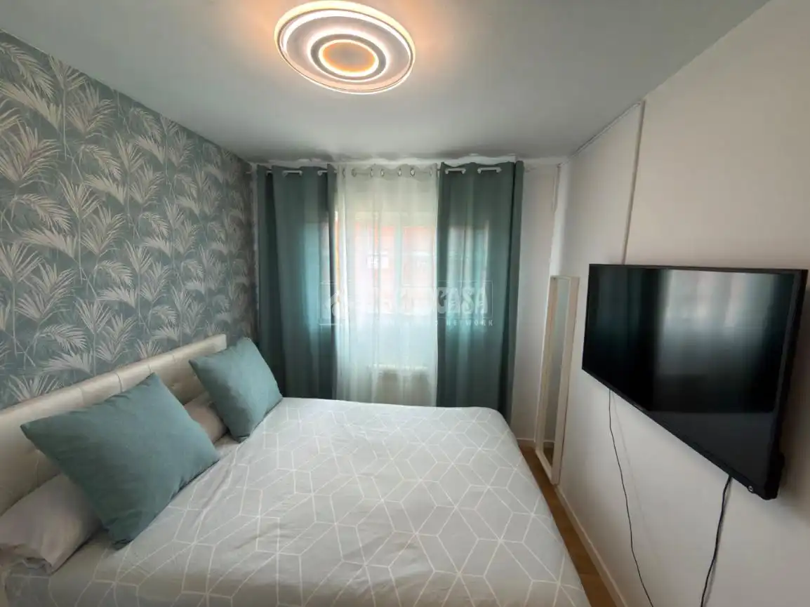 Habitación de Casa adosada en venta en Madrid con Aire acondicionado, Calefacción y Terraza