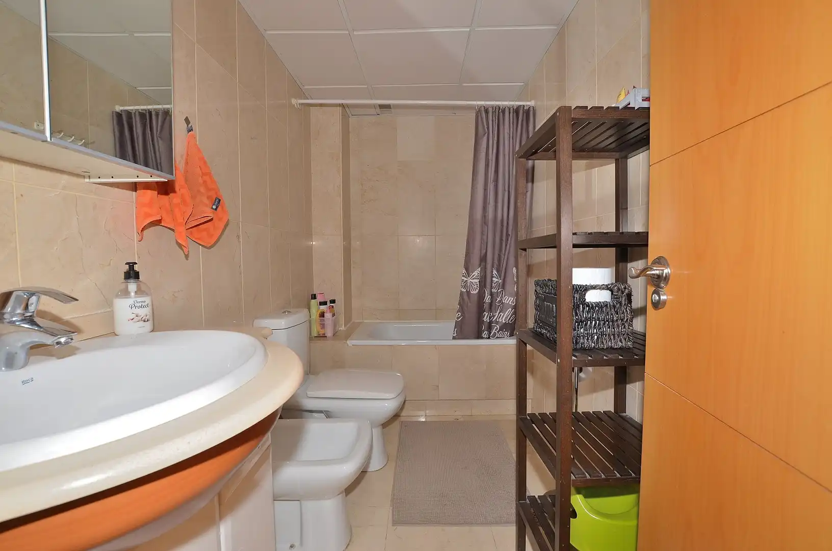 Bathroom of Apartments for sale in Benalmádena  with Air Conditioner, Terrace and Storage room