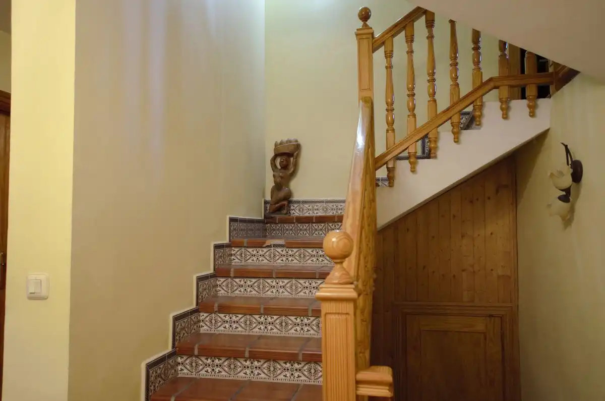 Casa adosada en venta en Fuensalida con Calefacción, Trastero y Amueblado