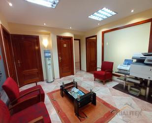 Office to rent in Cáceres Capital  with Air Conditioner