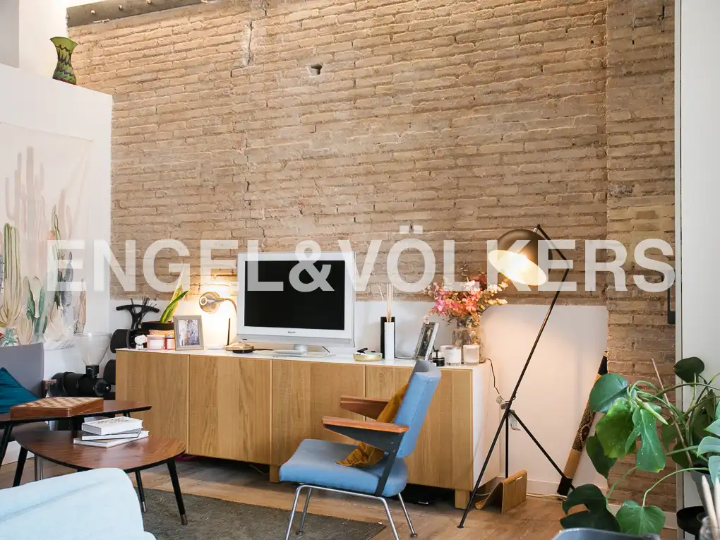 Sala d'estar de Pis de lloguer en Valencia amb Aire condicionat, Calefacció i Parquet