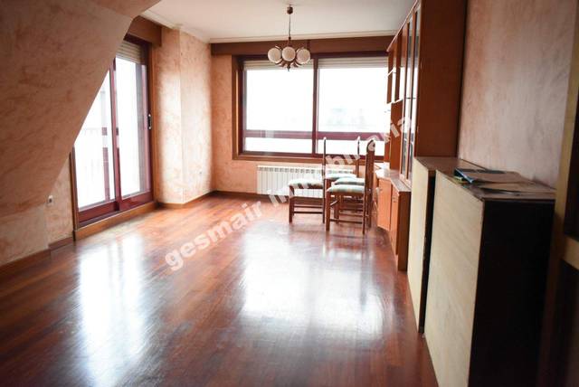 Ático en Venta en Rúa Doutor Loureiro Crespo en La Seca - Los Salgueriños