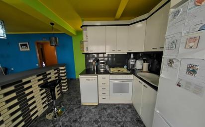 Kitchen of Flat for sale in Sabadell  with Air Conditioner and Heating
