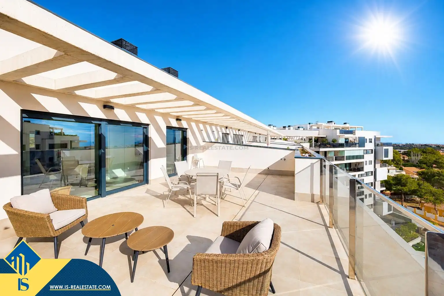 Ático con piscina en venta en Orihuela Costa