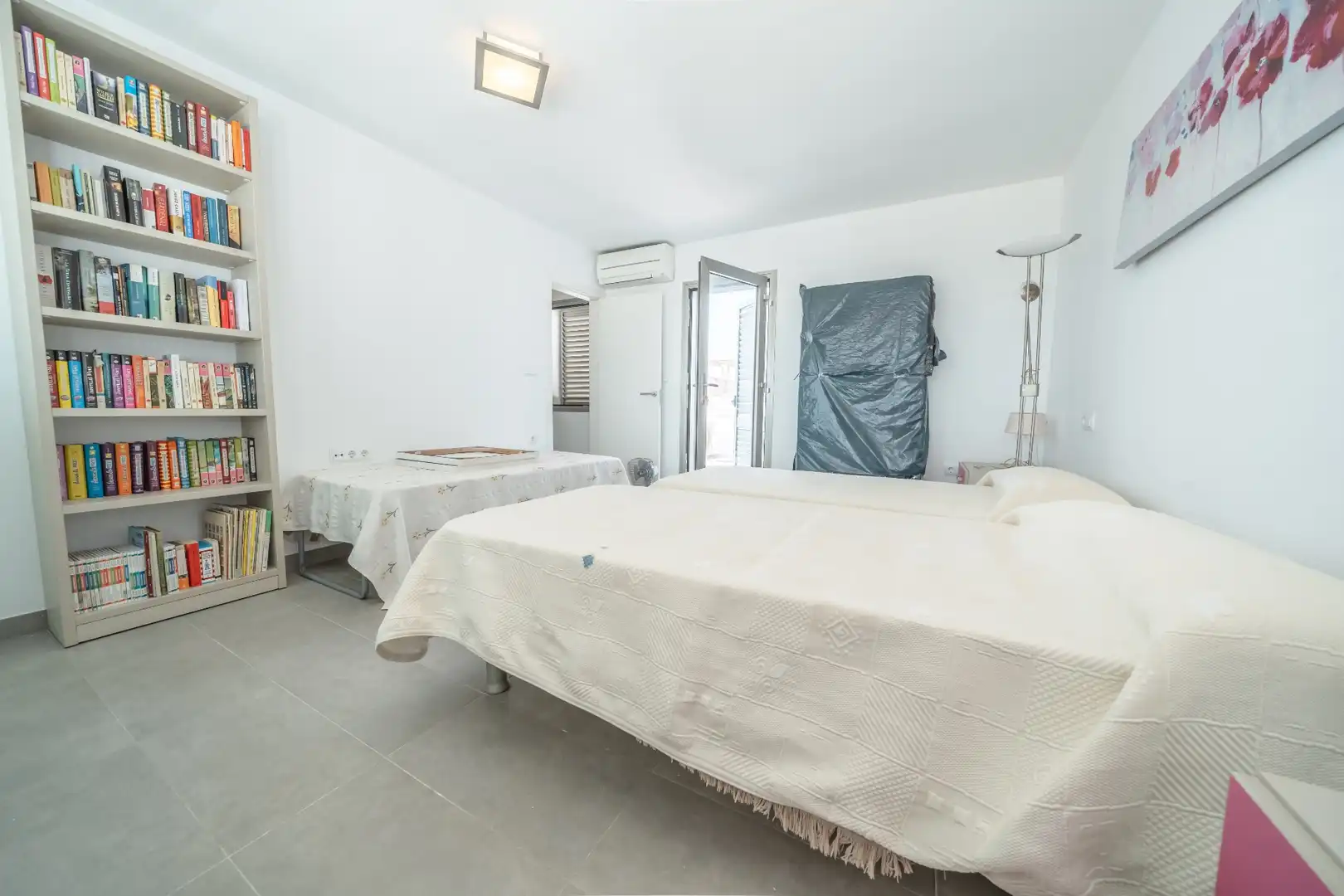 Schlafzimmer von Einfamilien-Reihenhaus zum Verkauf in Pilar de la Horadada mit Klimaanlage